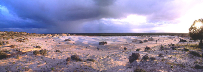 Human responses to long-term landscape and climate change in the Willandra Lakes World Heritage Area